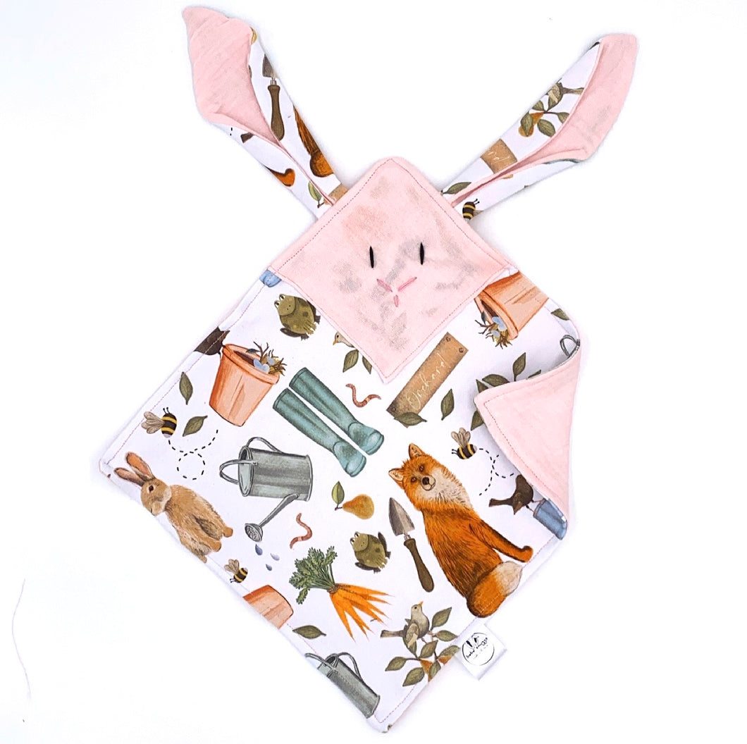 Snugg 9.5” x 9.5”