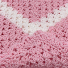 Load image into Gallery viewer, Crochet baby blanket

