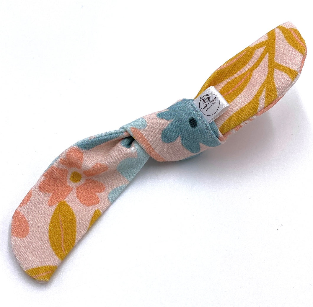 FLORAL Bow