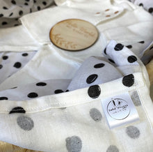 Load image into Gallery viewer, MONO Muslin Swaddle
